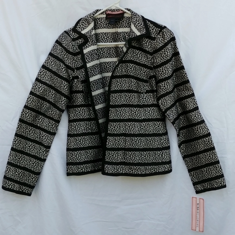 NWT NINA MCLEMORE woven-in pattern silk crop jacket size 0 black/white